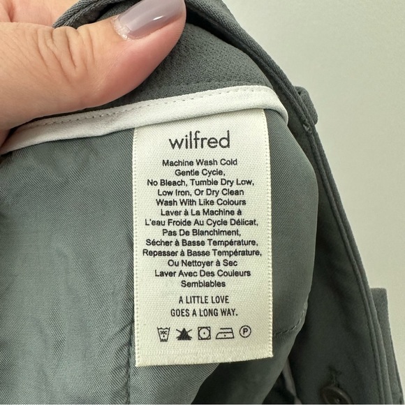 Stylish Women's Green and Gray Shorts - Picture 9 of 16